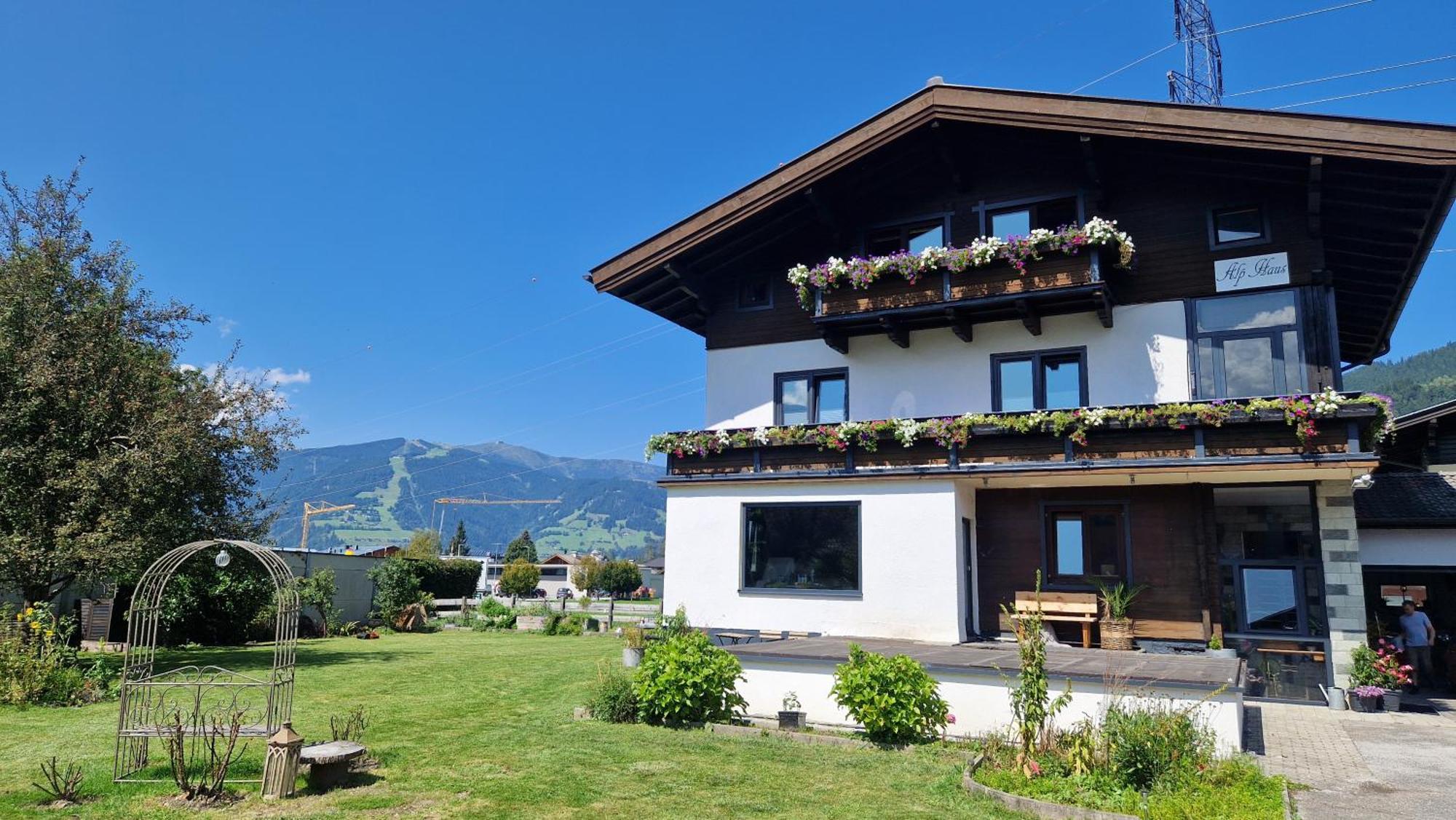 Alp Haus Grossglockner Apartment Fusch an der Glocknerstraße Екстериор снимка